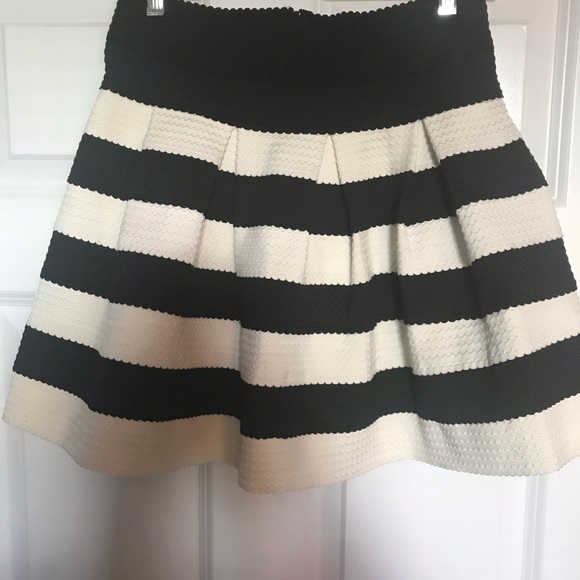 Aqua Dresses & Skirts - Aqua skirt